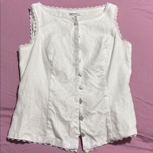White Sleeveless Top by